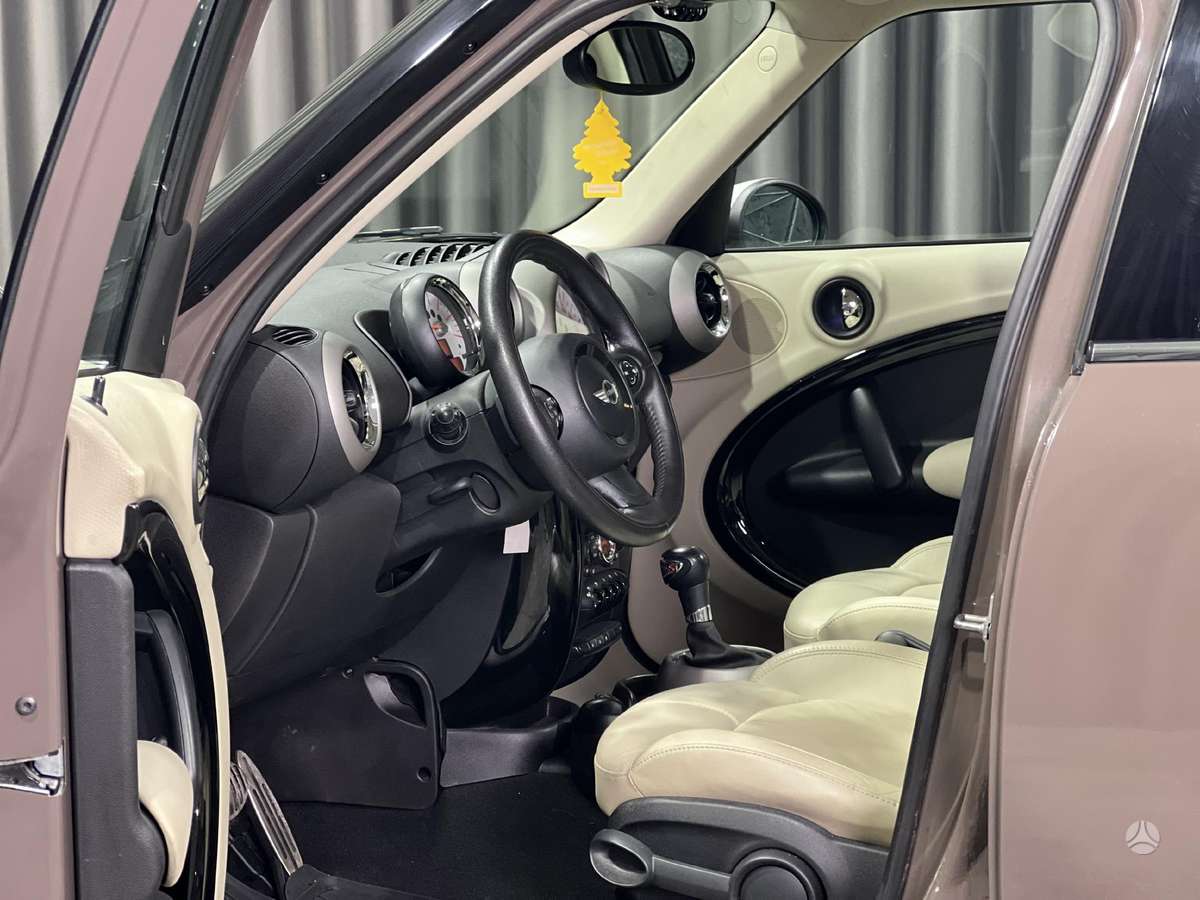 Mini Cooper SD, 2.0 l., hečbeks