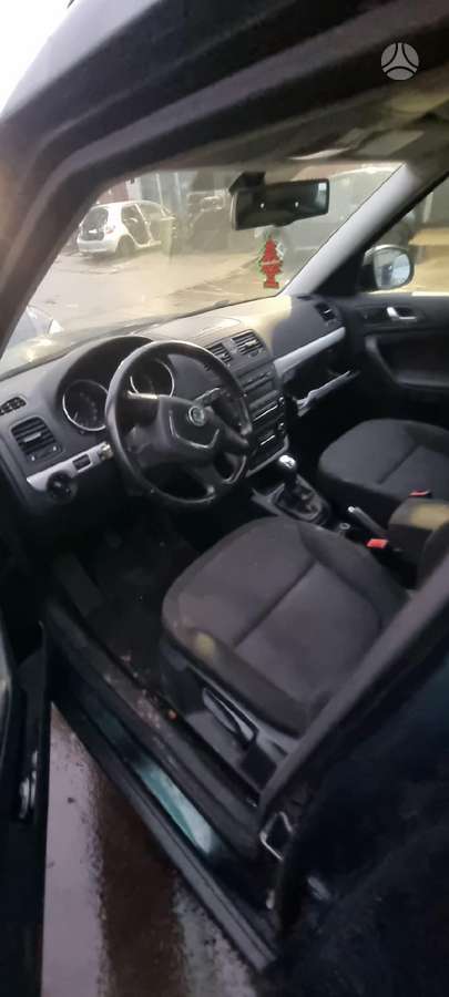 Skoda Yeti for parts