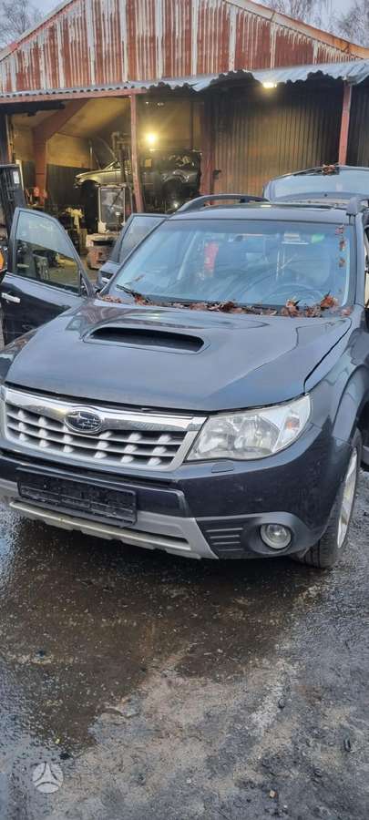 Subaru Forester for parts