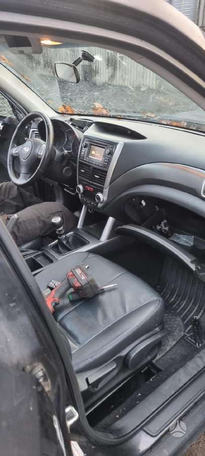 Subaru Forester for parts
