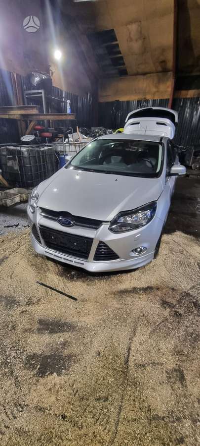 Ford Focus по частям