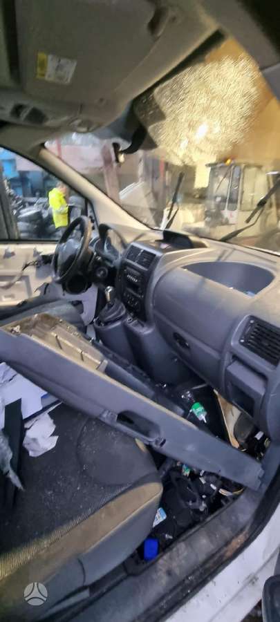 Peugeot Expert rezerves daļās