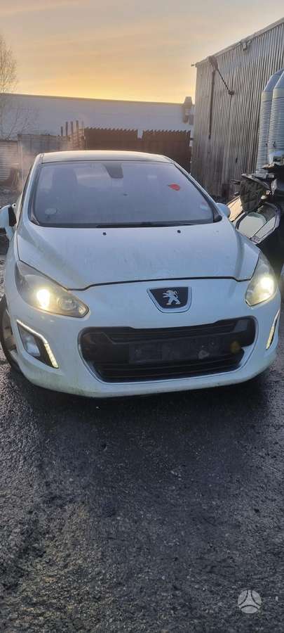 Peugeot 308 по частям
