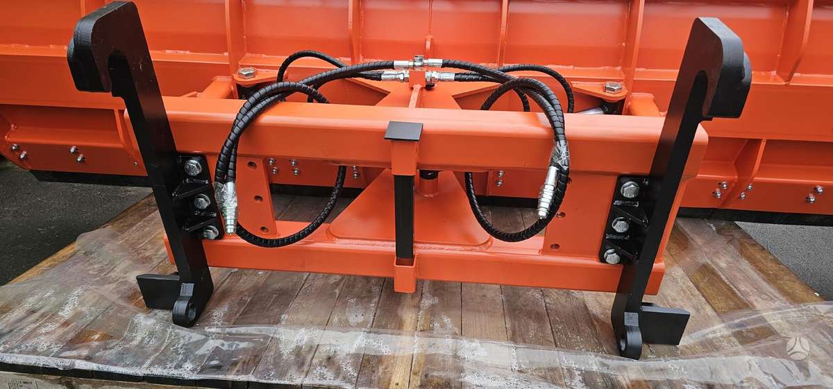 HNH Engineering Statybinis valytuvas, грейдеры