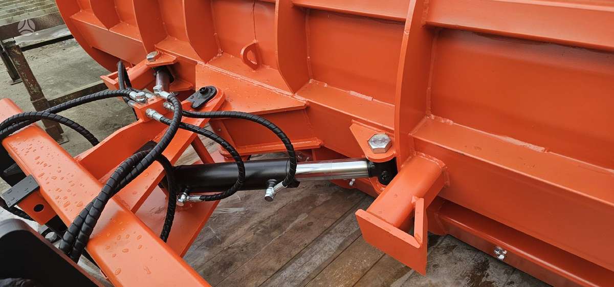 HNH Engineering Statybinis valytuvas, грейдеры
