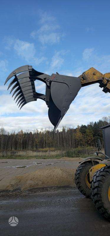HNH Engineering Universalus kaušas, manure shakers, compost shredders