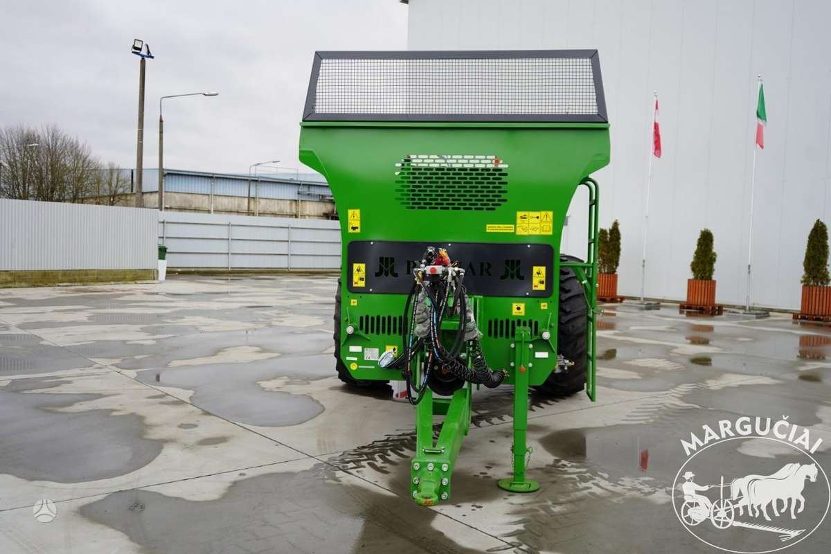 Pronar 9040 kg., manure shakers, compost shredders