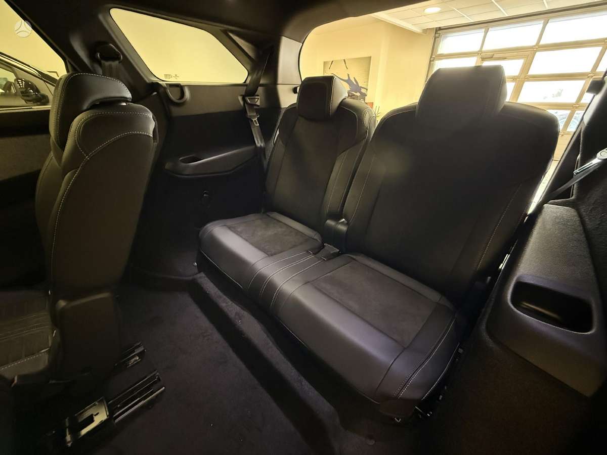 Peugeot 5008 - 9