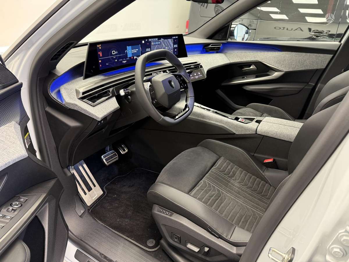 Peugeot 5008 - 12