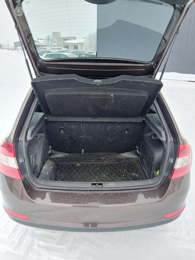 Skoda Rapid, 1.2 l., hatchback