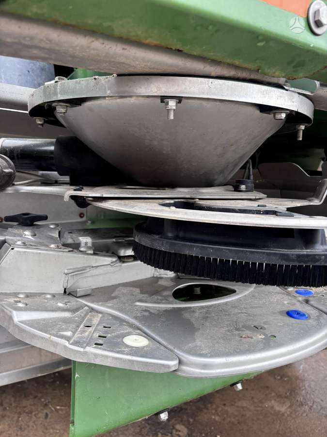 Amazone ZG-TS 8200 Hydro, spreaders