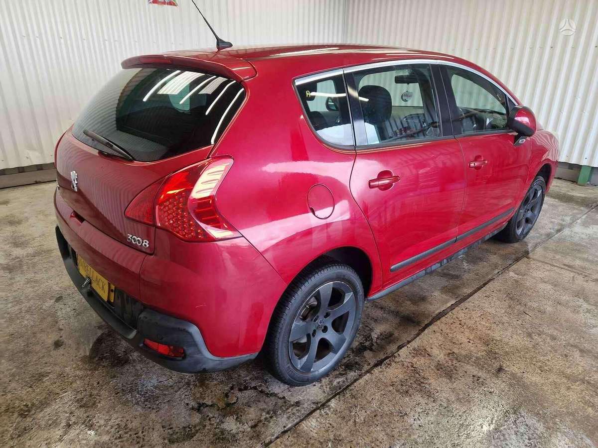 Peugeot 3008 dalimis