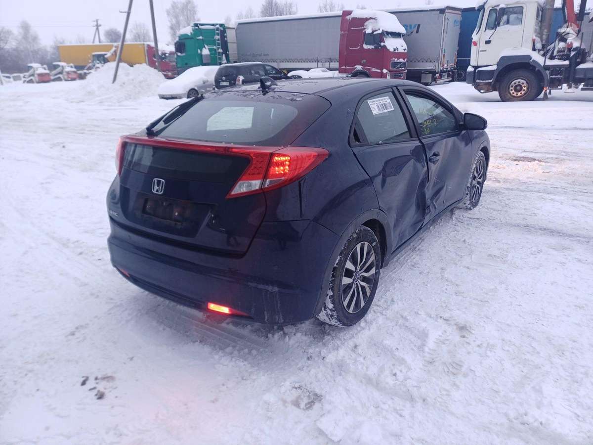 Honda Civic по частям. Color code b580 engine n16a1