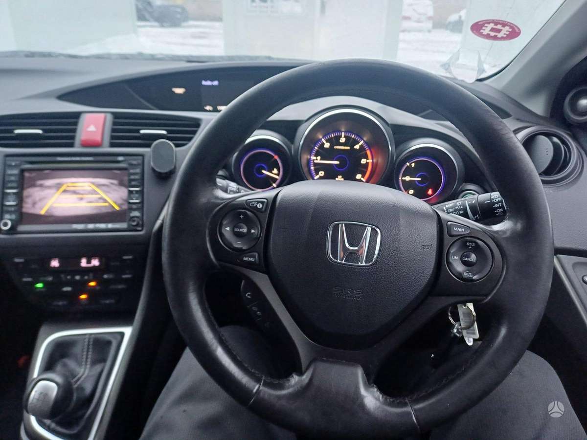 Honda Civic по частям. Color code b580 engine n16a1