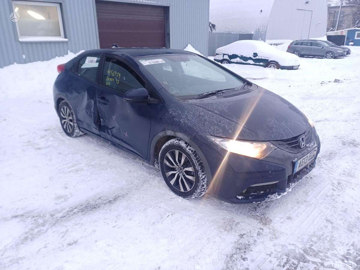 Honda Civic по частям. Color code b580 engine n16a1