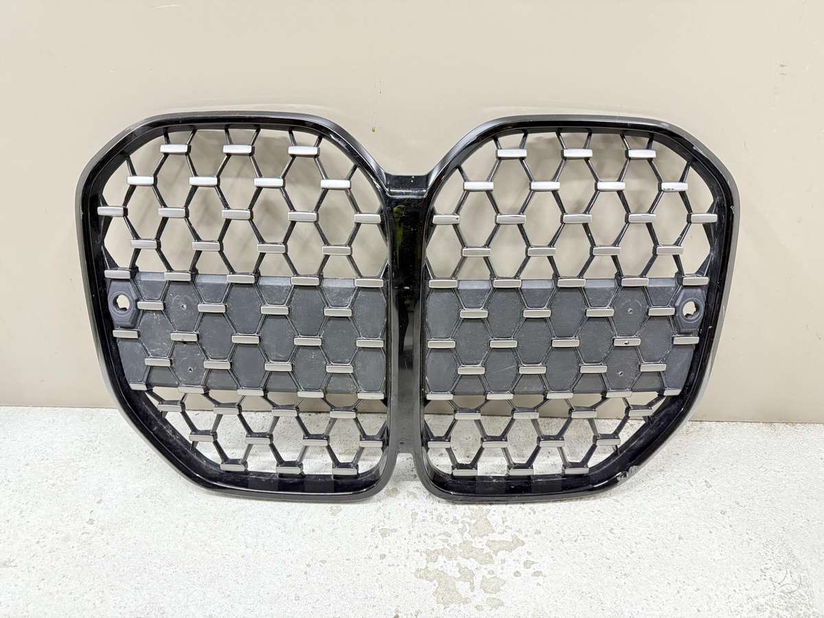 BMW 4 serija bumpers, lights, front grill
