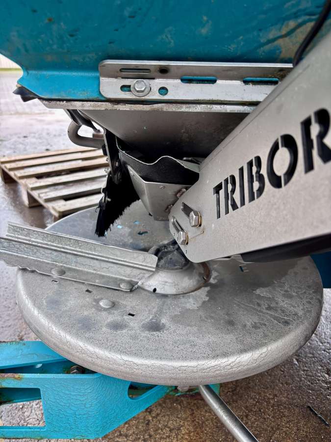 Sulky X40+, spreaders