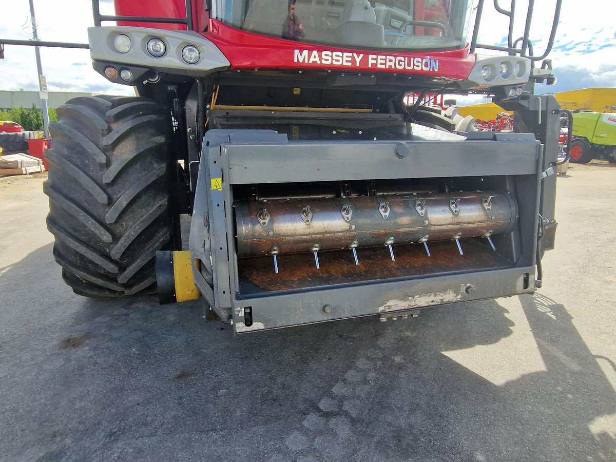 Massey Ferguson 7370 BETA, combine harvesters