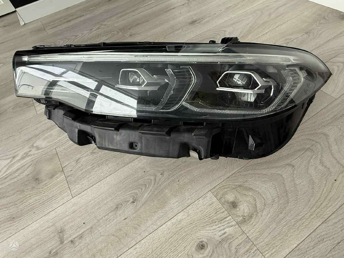 BMW X7 body parts