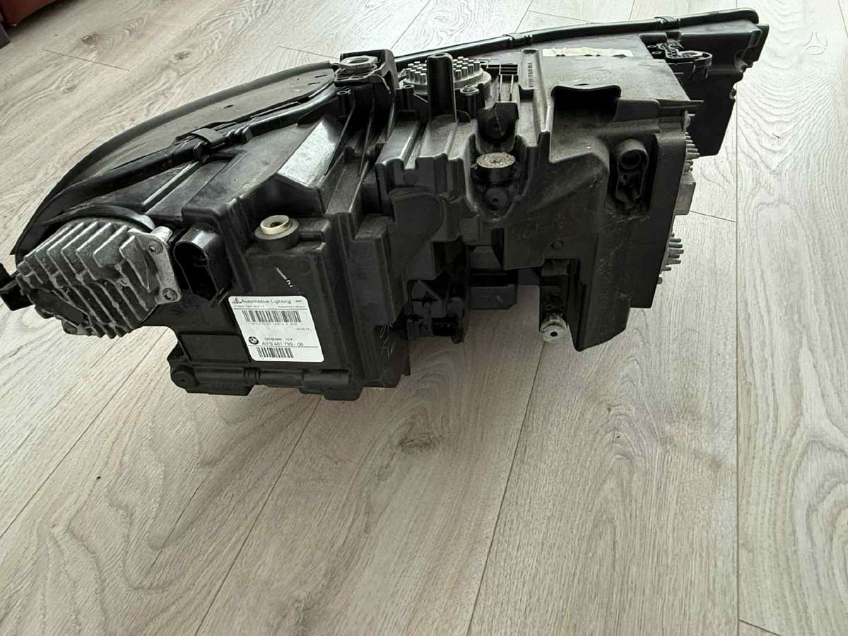BMW X7 body parts