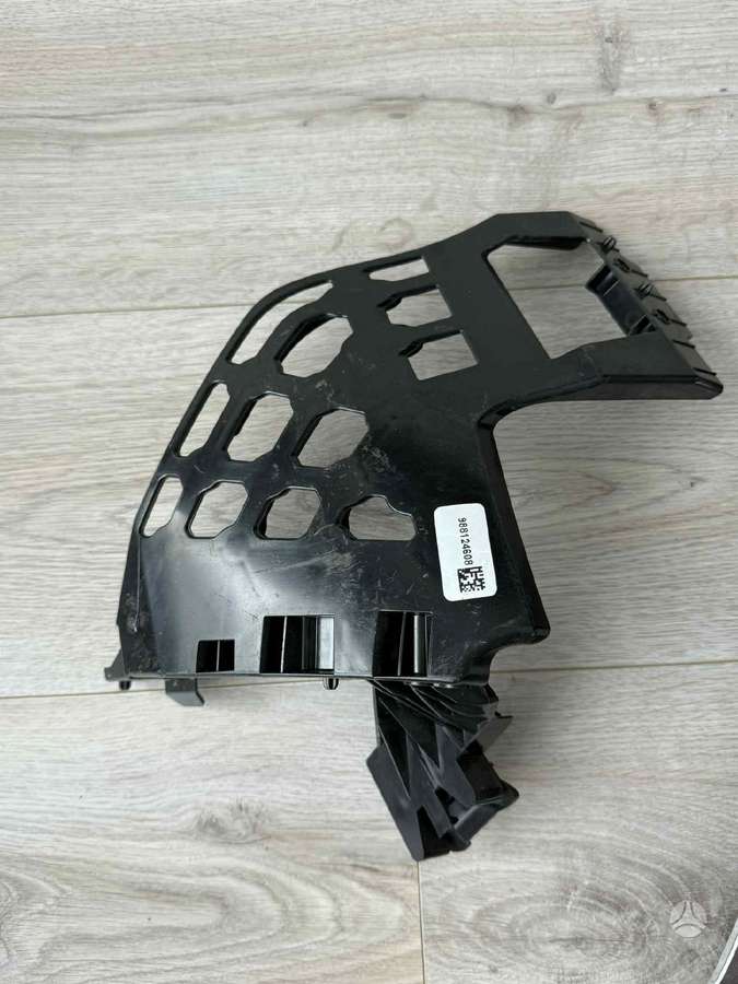 BMW X7 body parts