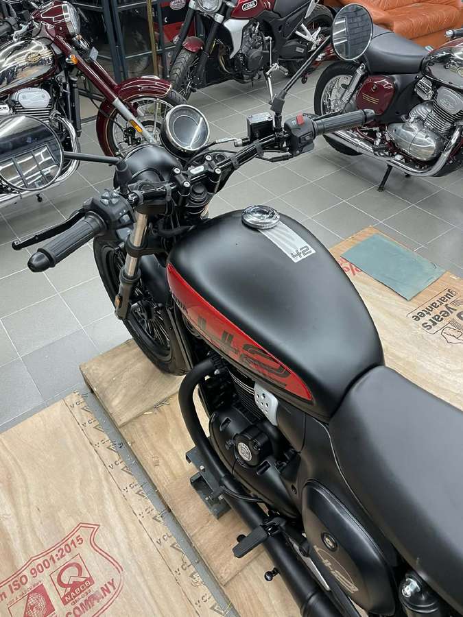Jawa 350 350cc, street / classic