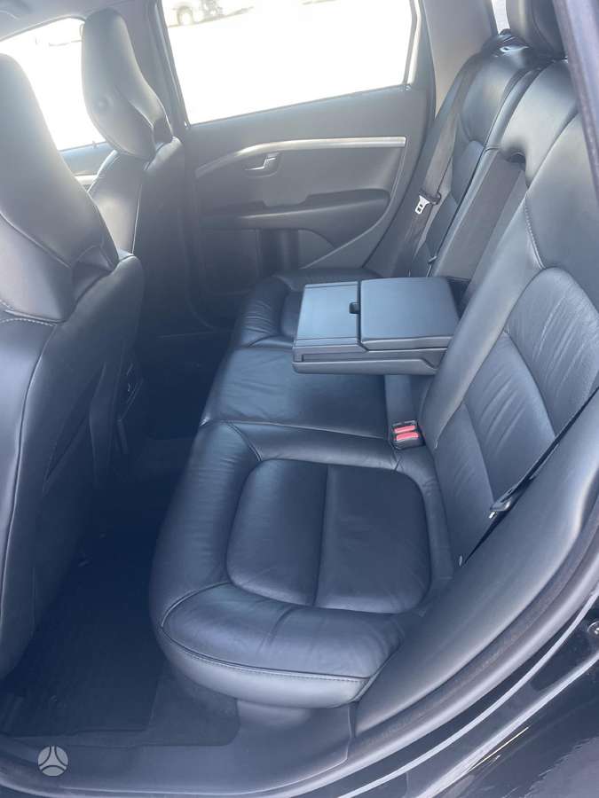 Volvo V70, 2.4 l., wagon