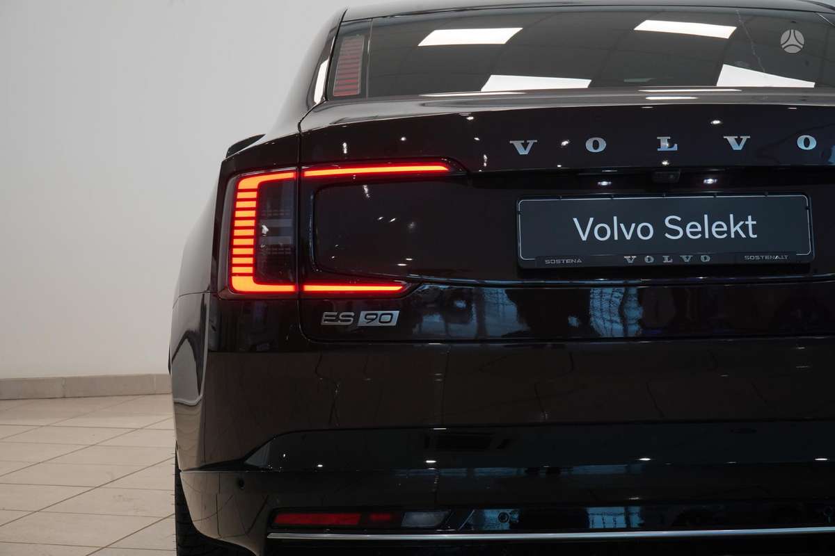 Volvo ES90 - 7