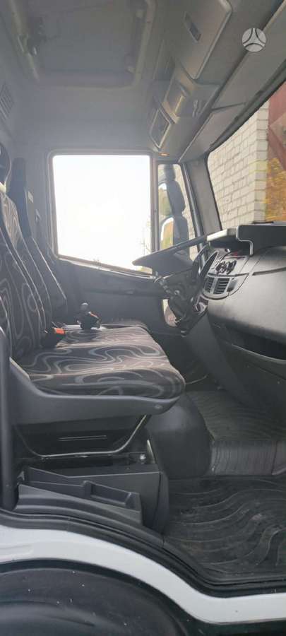 Iveco Eurocargo 75 E 18, фургоны-боксы