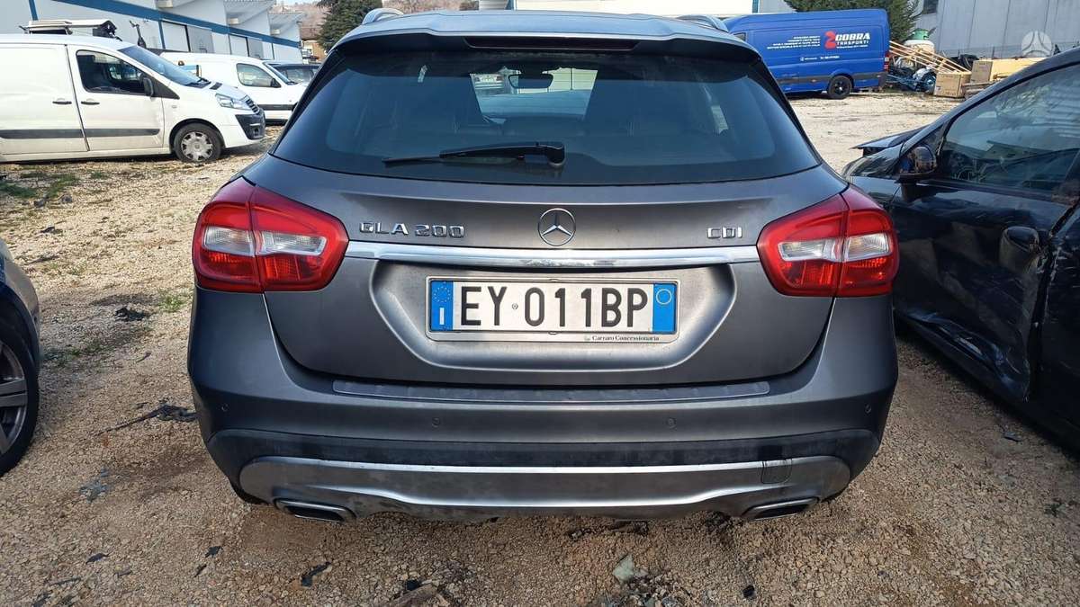 Mercedes-Benz GLA220 651930