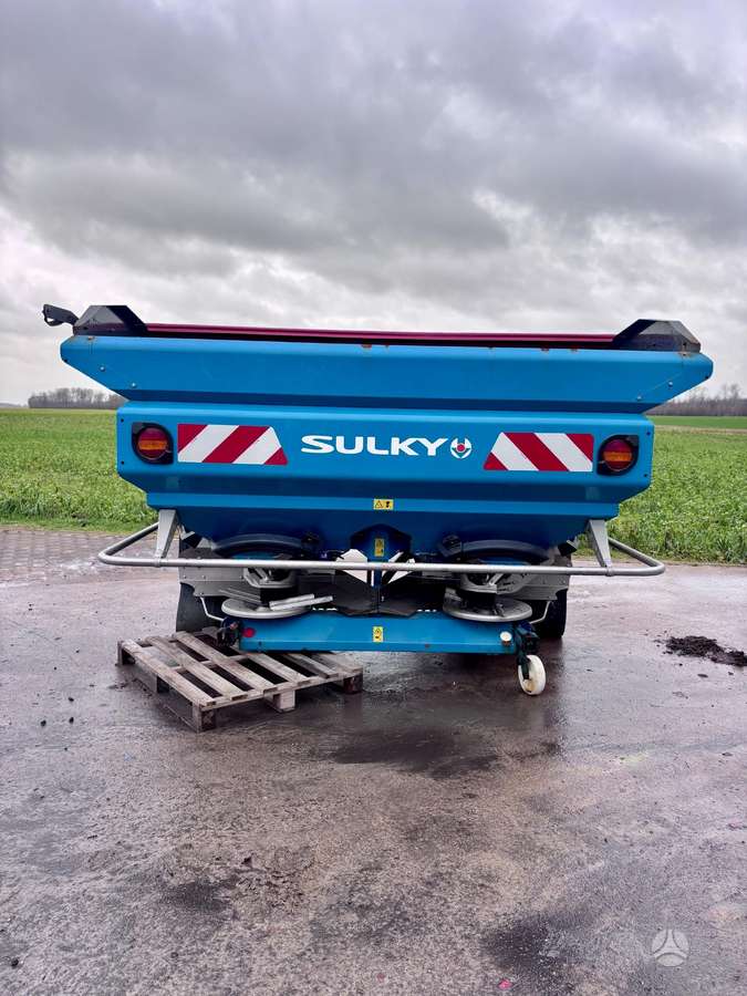 Sulky X40+, spreaders