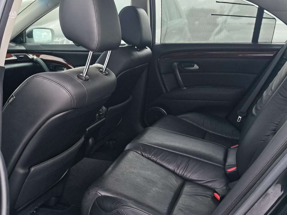 Acura RL, 3.7 l., Седан