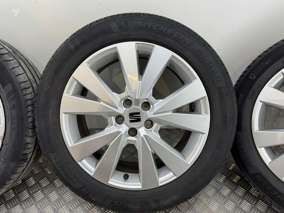 Seat Arona, light alloy, R17