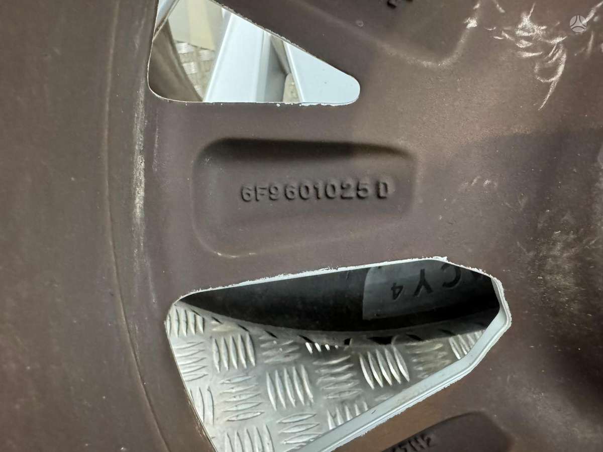 Seat Arona, light alloy, R17