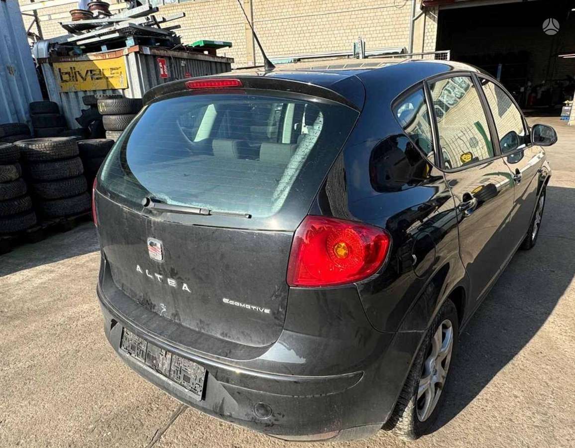 Seat Altea Vokiši auto dalimis