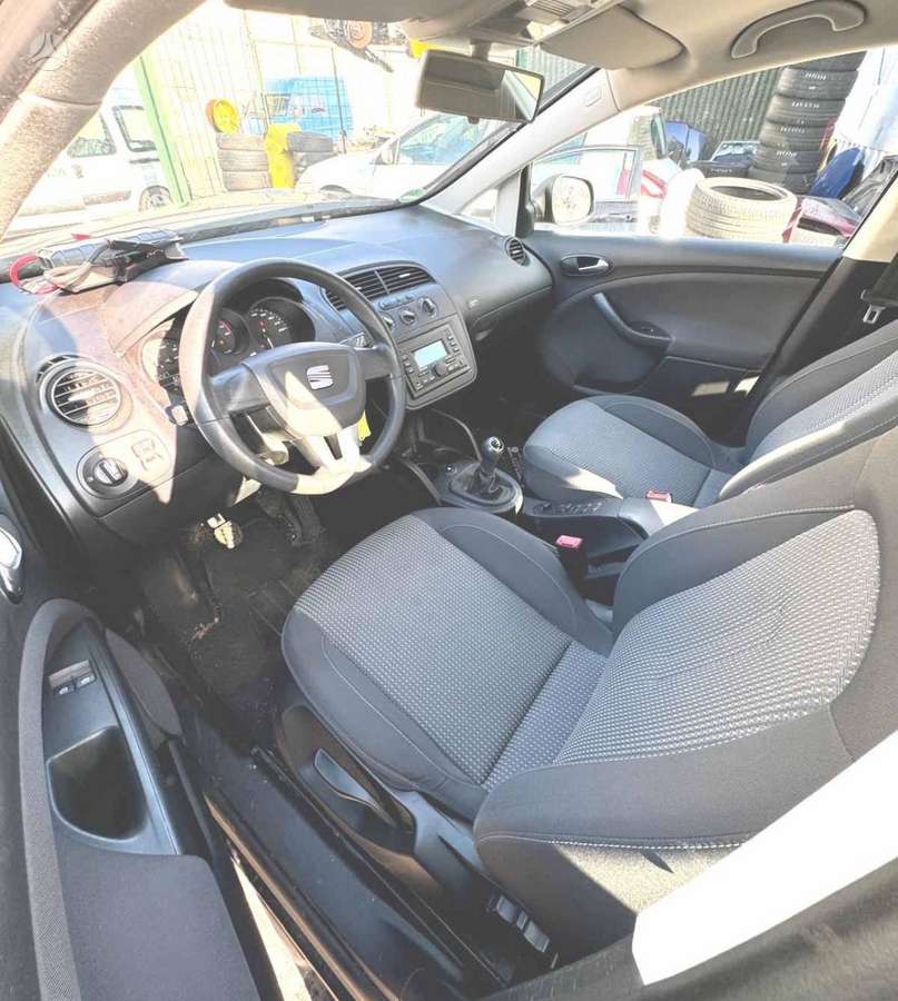 Seat Altea Vokiši auto dalimis