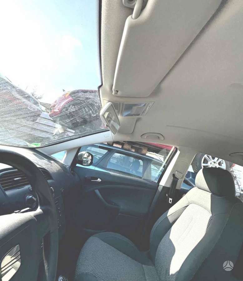 Seat Altea Vokiši auto dalimis