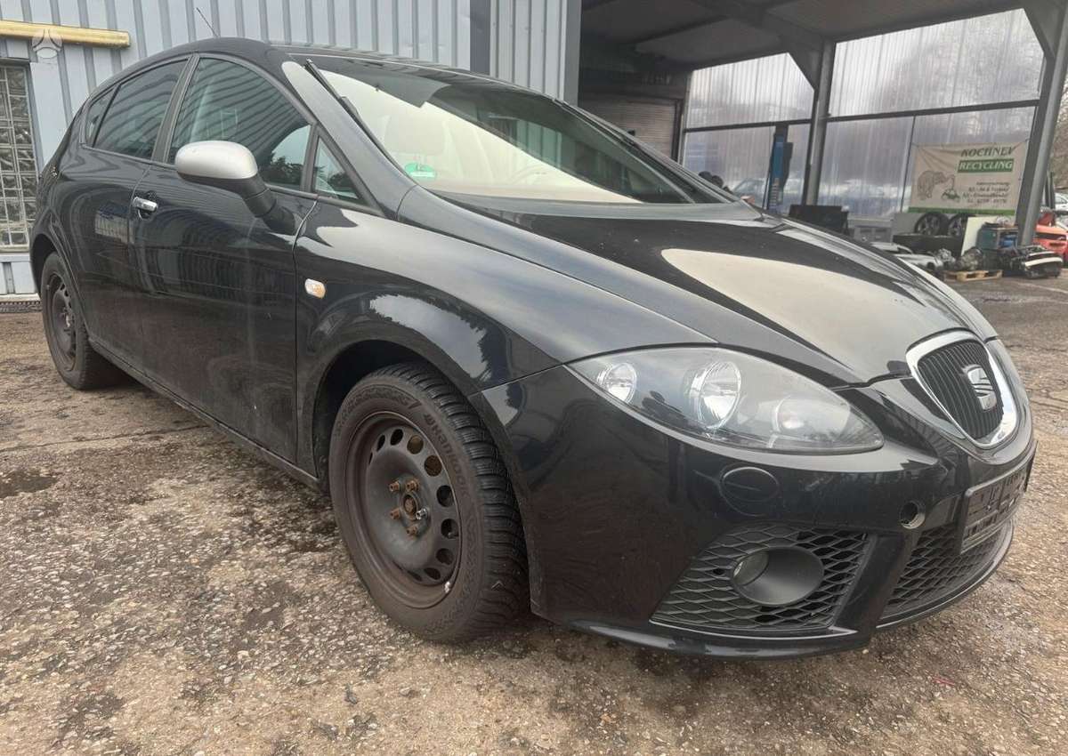 Seat Altea Vokiši auto dalimis