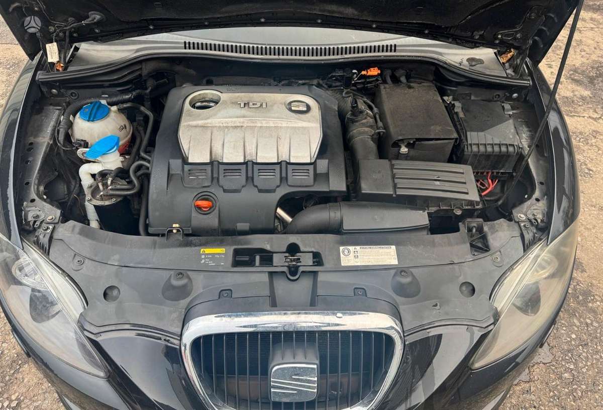 Seat Altea Vokiši auto dalimis