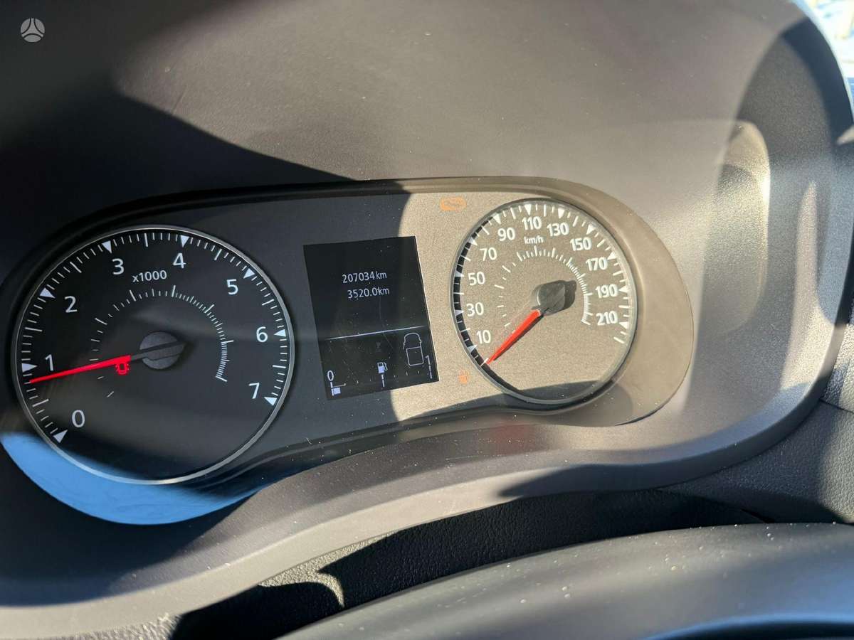 Renault Master, 2.3 l., cargo van 12