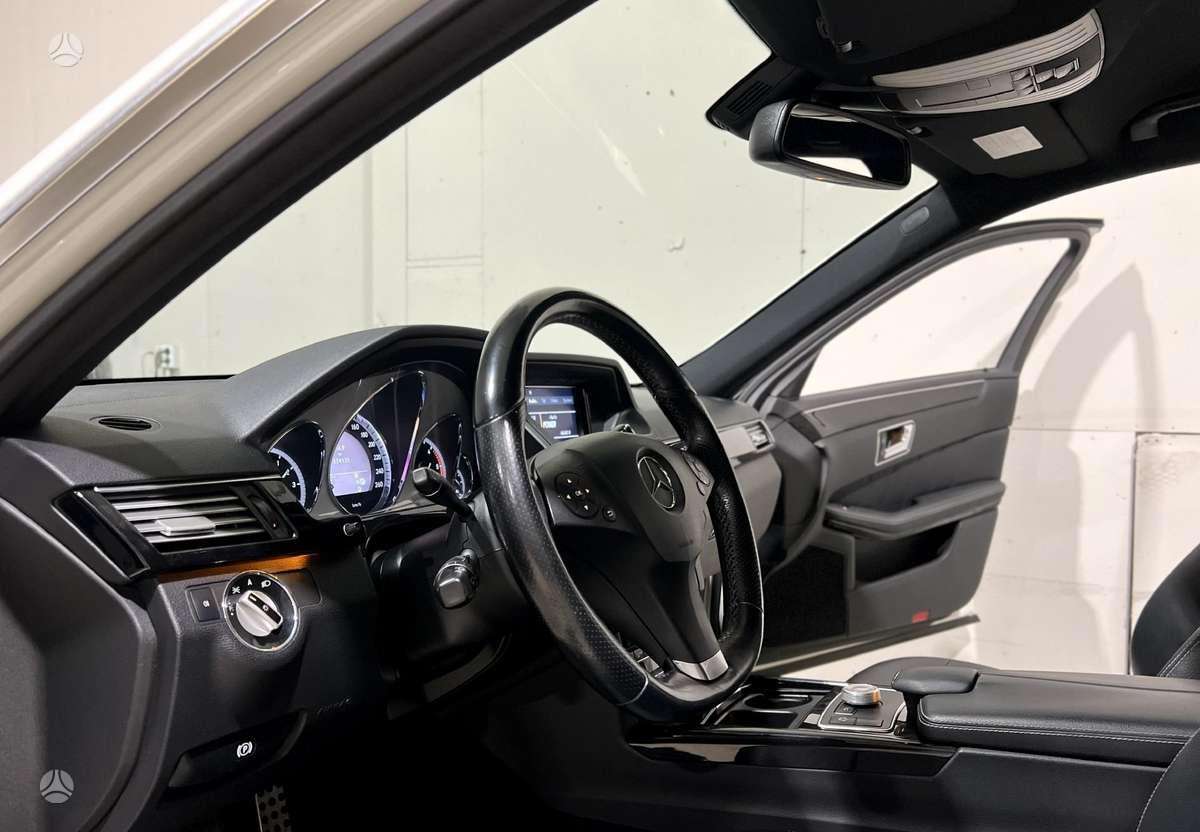 Mercedes-Benz E350, 3.0 l., Универсал