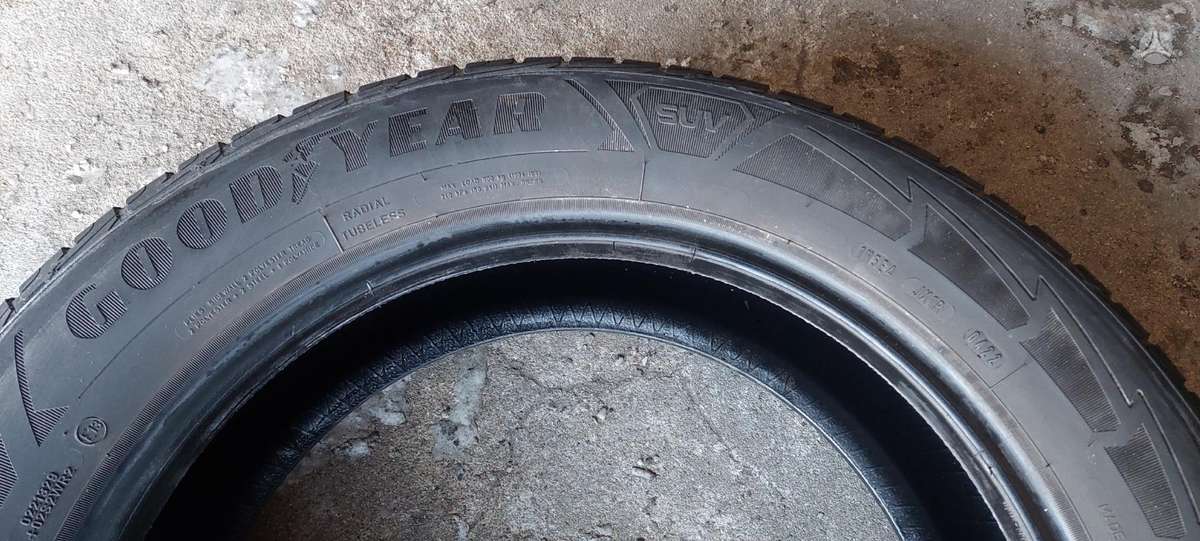 Goodyear, winter 225/60 R18