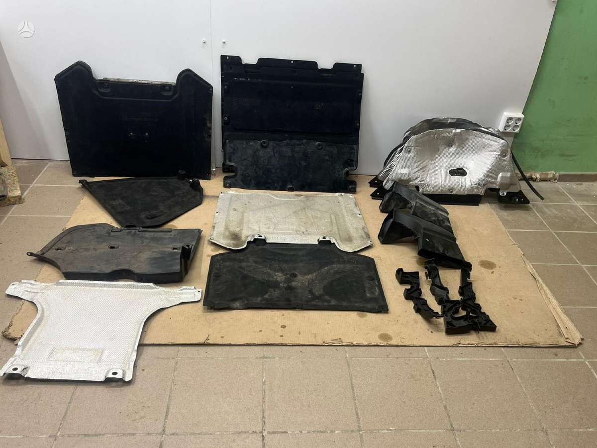 Audi Q5 kėbulo dalys