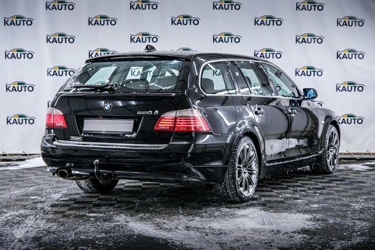 BMW 520, 2.0 l., Универсал