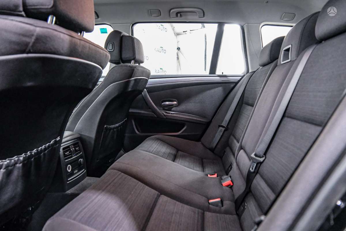 BMW 520, 2.0 l., Универсал