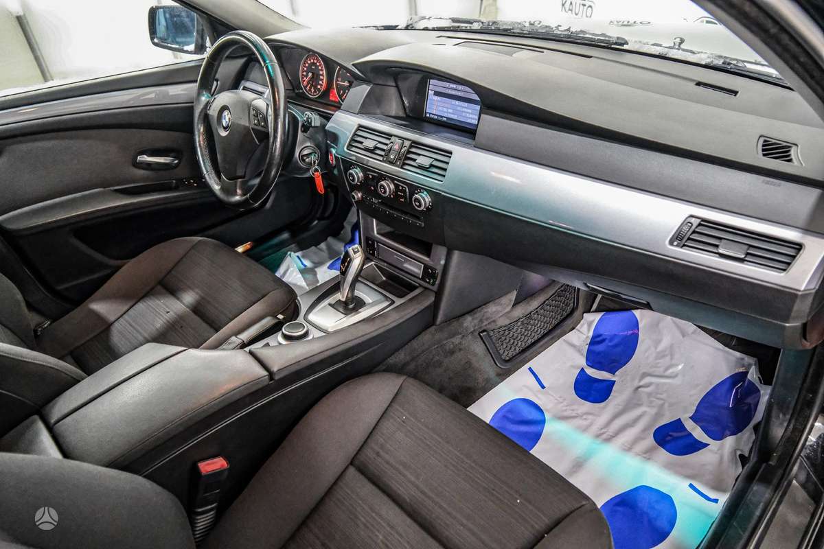 BMW 520, 2.0 l., Универсал