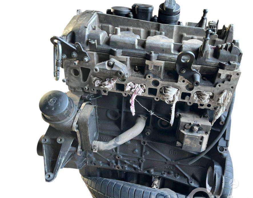 Mercedes-Benz E klasė, A646, engine