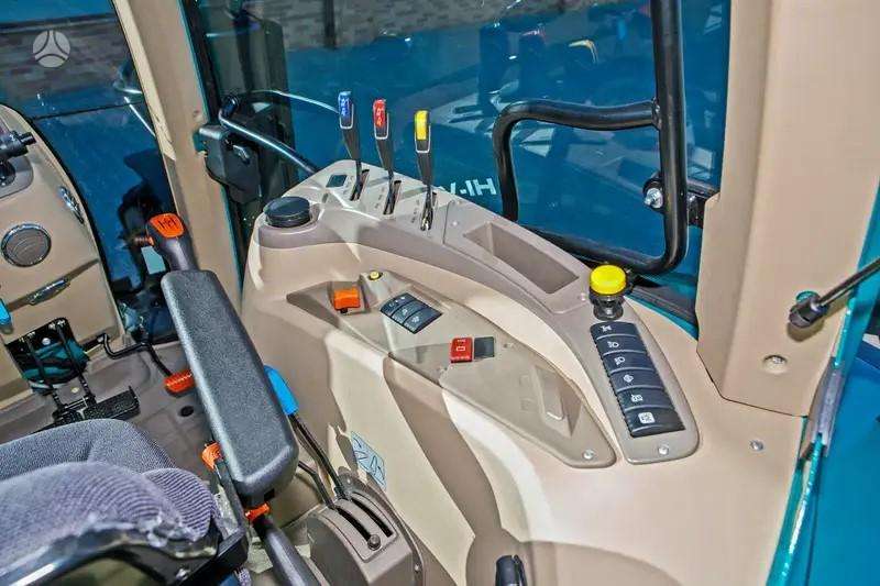 Aupax P4110, тракторы