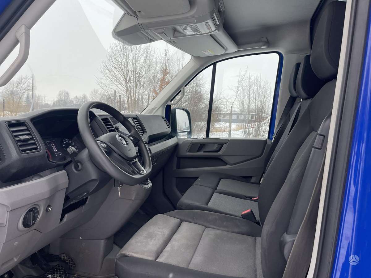 Volkswagen Crafter, 2.0 l., cargo van 6