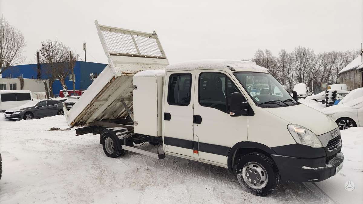 Iveco Daily, 2.3 l., cargo van